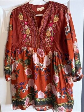 All About Her Rust Floral Embroidered Boho Tunic Dress M lined FALL PEASANT